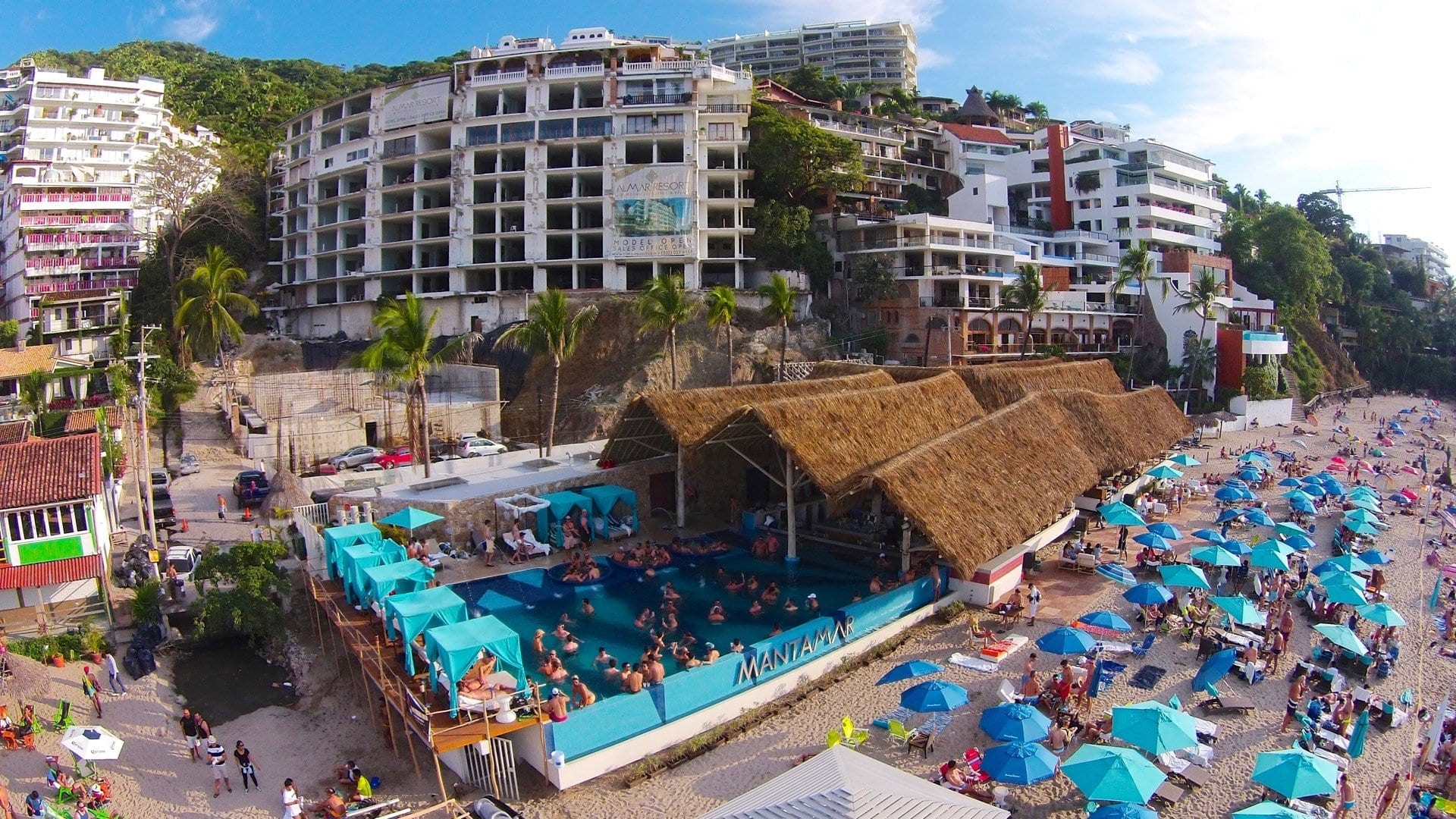 Beach Clubs & Bars In Puerto Vallarta
