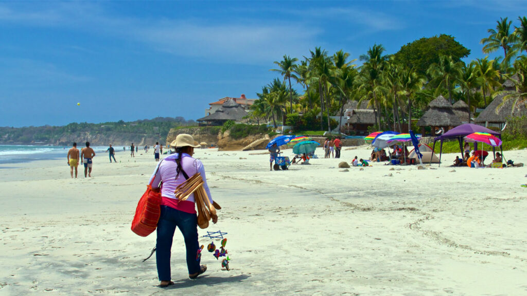 destiladeras beach break