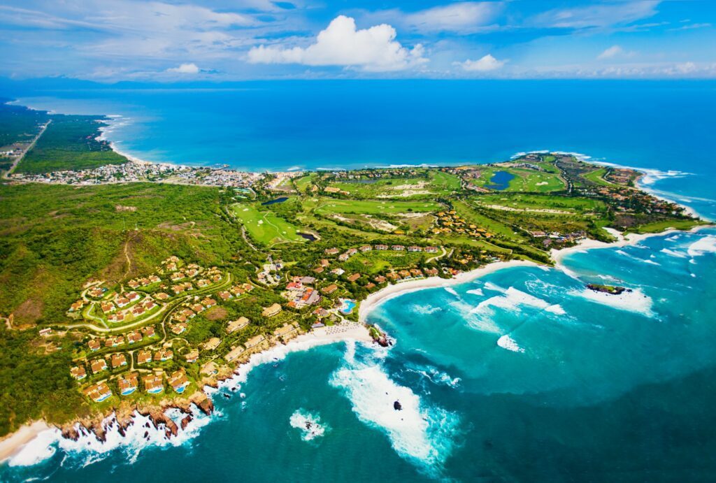 Vista aérea de las Villas Four Seasons en Punta Mita