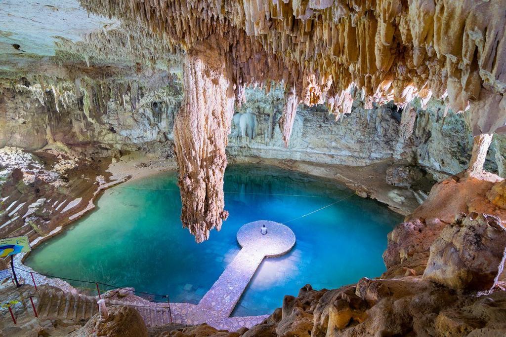 cenotes riviera maya