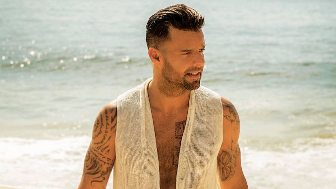 ricky martin puerto vallarta