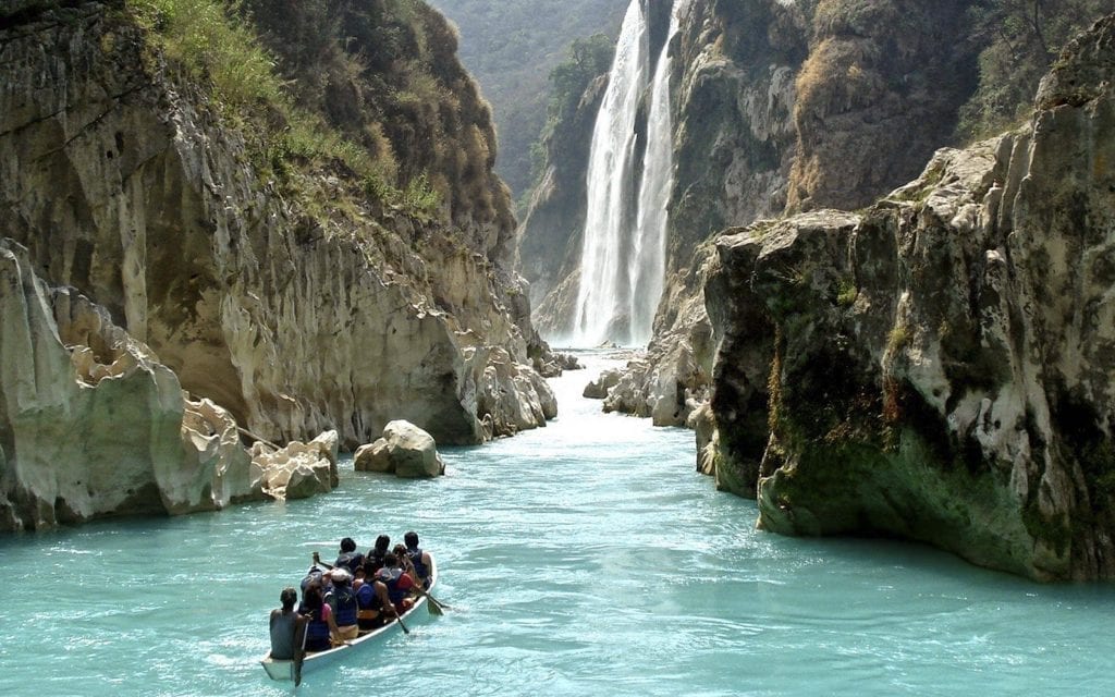 Cañón del Sumidero towering canyon walls in Chiapas Mexico