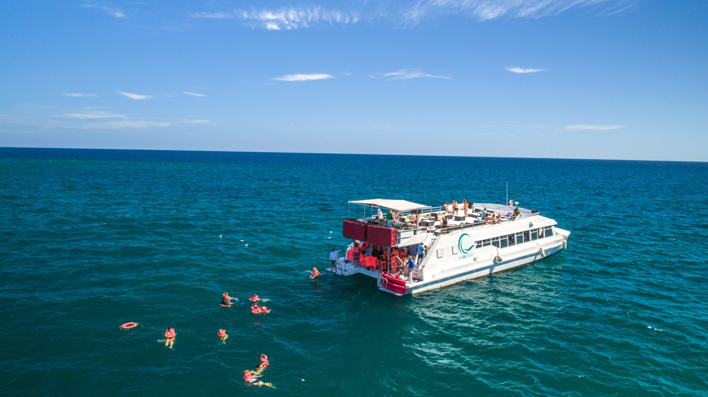 Catamaran snorkeling tour with open bar and snacks at Santa Maria Bay Cabo San Lucas