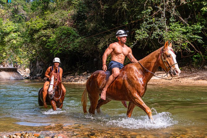 Horseback riding tour through the beach and jungle near Punta Mita and Sayulita