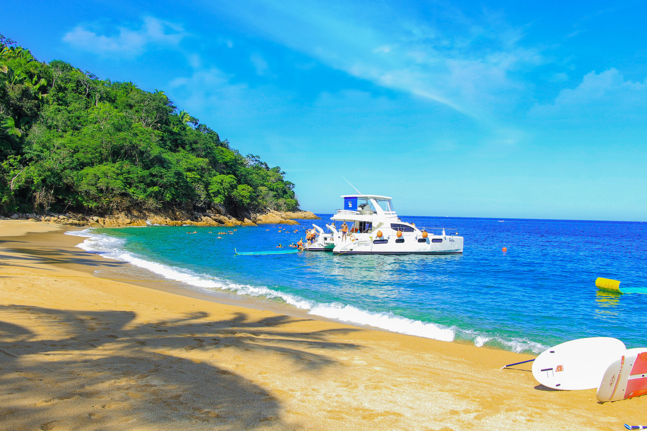 Private boat tour to Majahuitas hidden beach cove Puerto Vallarta