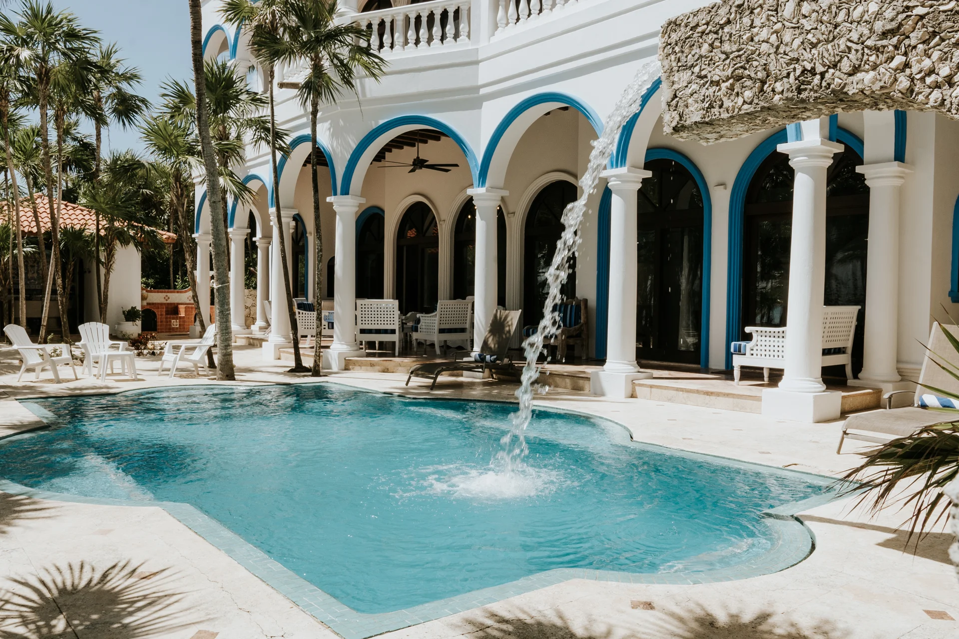 Casa Priakos pool and fountain, beachfront villa in Soliman Bay