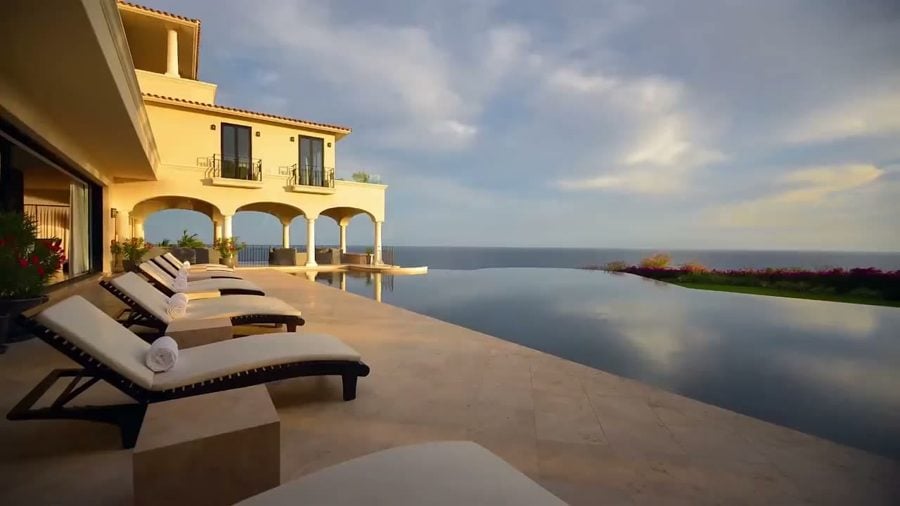 Infinity terrace over the Sea of Cortés in Los Cabos